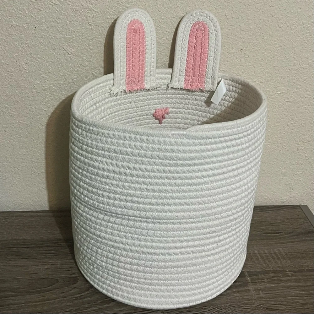 10” Bunny Rope Basket - Picture 5 of 7